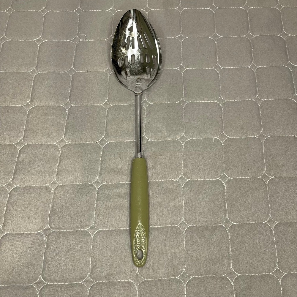 EKCO Vintage Slotted Spoon Chromium Plated Avocado Green Plastic Handle USA